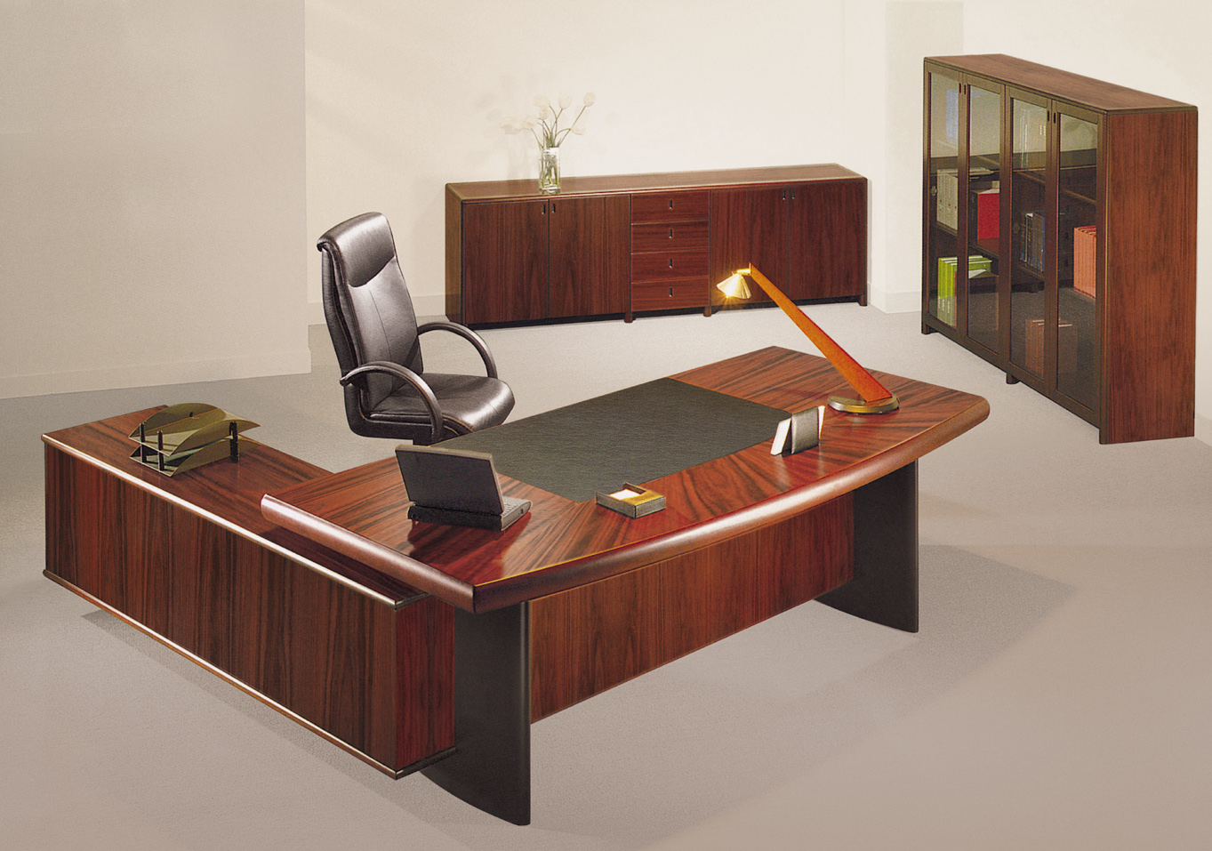 ��ľ����_