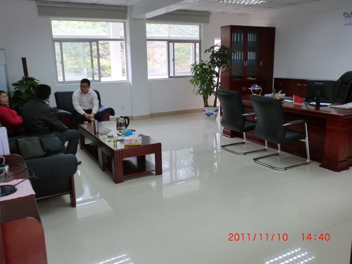 �����ֵ��k��ӛ�k����-��ľ����_