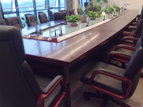 �����f�����F�k���Ҿ߹��̰���չʾ